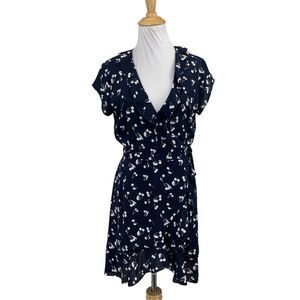 Aritzia Sunday Best Dress Womens 2 Navy White Cherry True Wrap V Neck Cap Sleeve